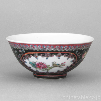 中国(景徳鎮) 花鳥*桃