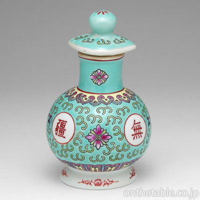 中国(景徳鎮) 花唐草*丸窓文字