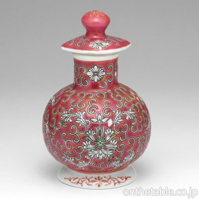 中国(景徳鎮) 花唐草