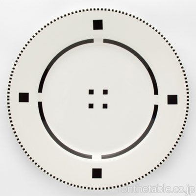 スウィッドパウエル タキシード