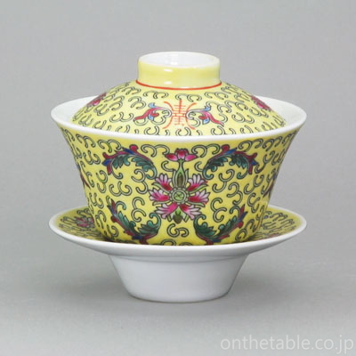 中国(景徳鎮) 花唐草*丸窓文字