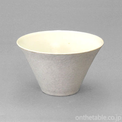桑原典子