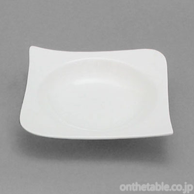 ﾐﾔｻﾞｷ食器  ｴﾑｽﾀｲﾙ(ｳﾞｨｽﾀ)