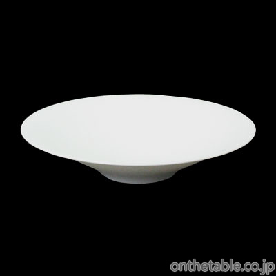 東一仁
