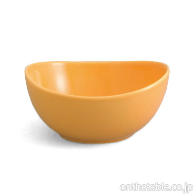 ナルミ