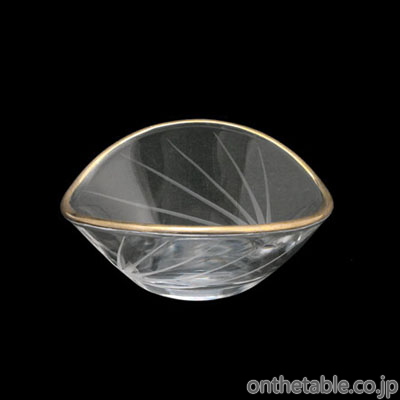 吉沼硝子