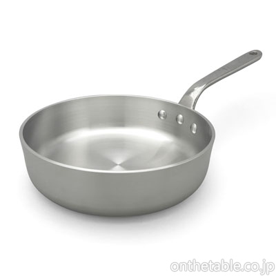無印良品(中尾アルミ)